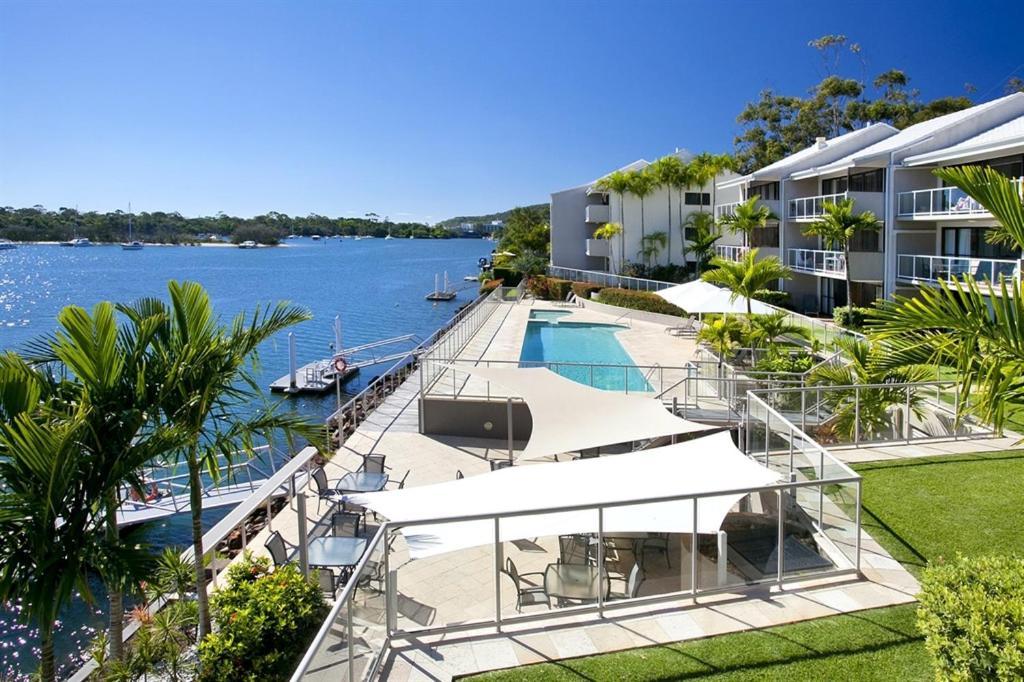 Noosa Shores Resort Exterior photo