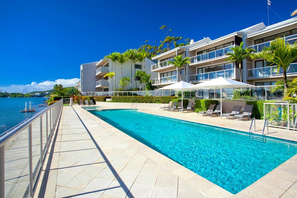 Noosa Shores Resort Exterior photo