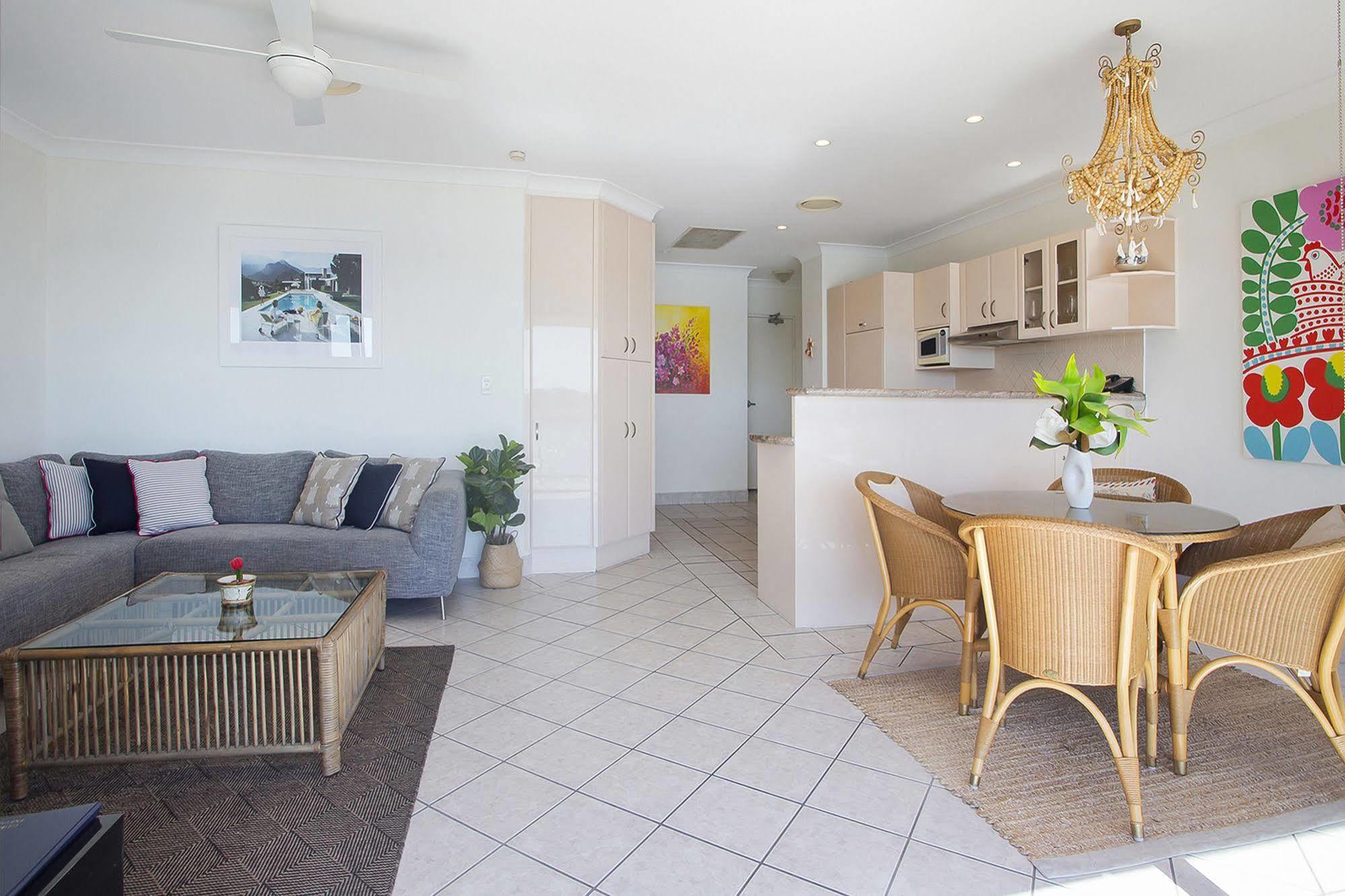 Noosa Shores Resort Exterior photo