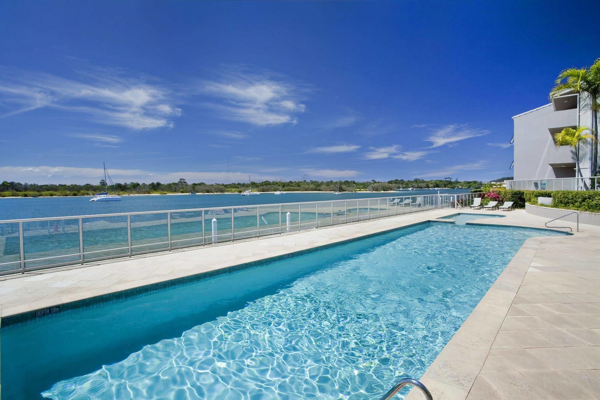 Noosa Shores Resort Exterior photo